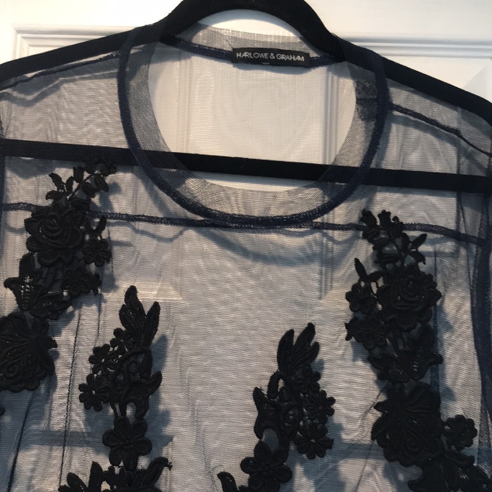 Harlow & Graham navy/black short sleeve mesh top, black embroidery&bottom ruffle